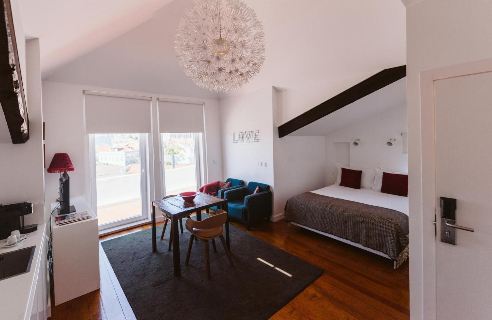 54 Santa Catarina Apartments Lisbon Bagian luar foto