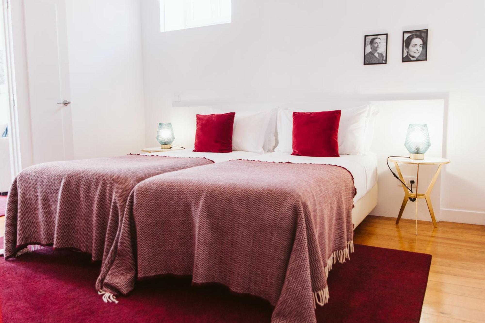 54 Santa Catarina Apartments Lisbon Bagian luar foto