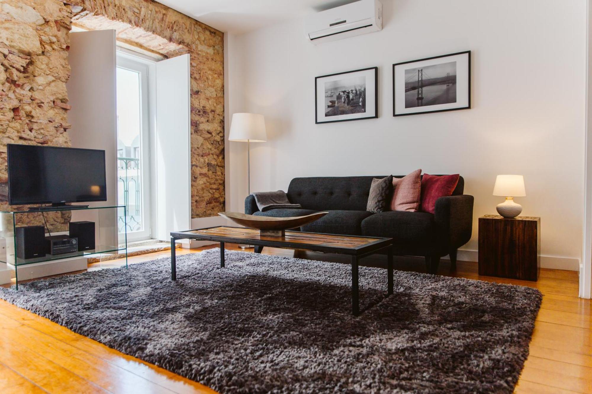 54 Santa Catarina Apartments Lisbon Bagian luar foto