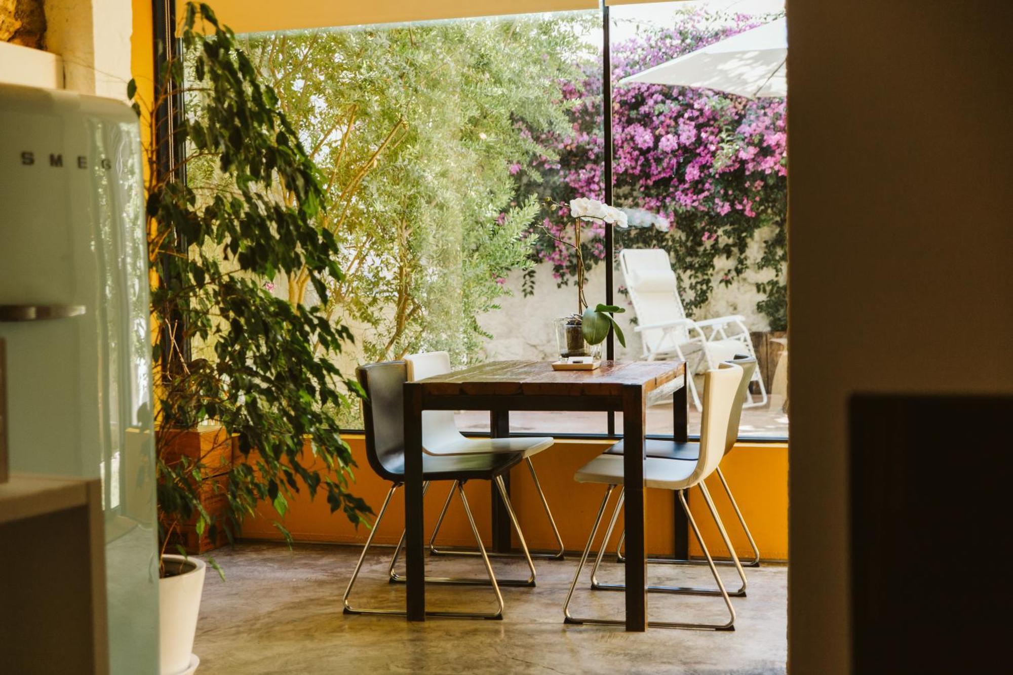 54 Santa Catarina Apartments Lisbon Bagian luar foto