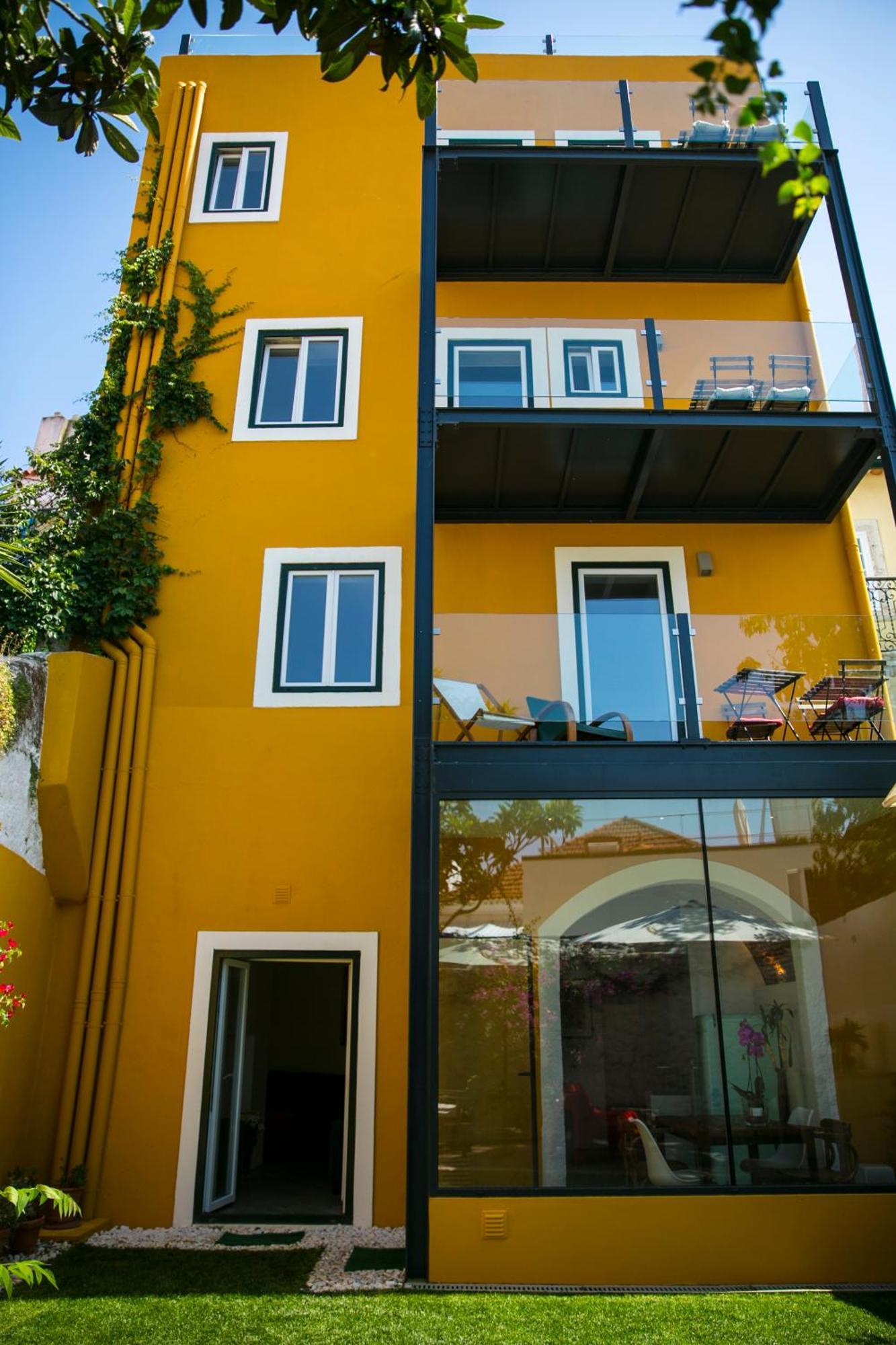 54 Santa Catarina Apartments Lisbon Bagian luar foto